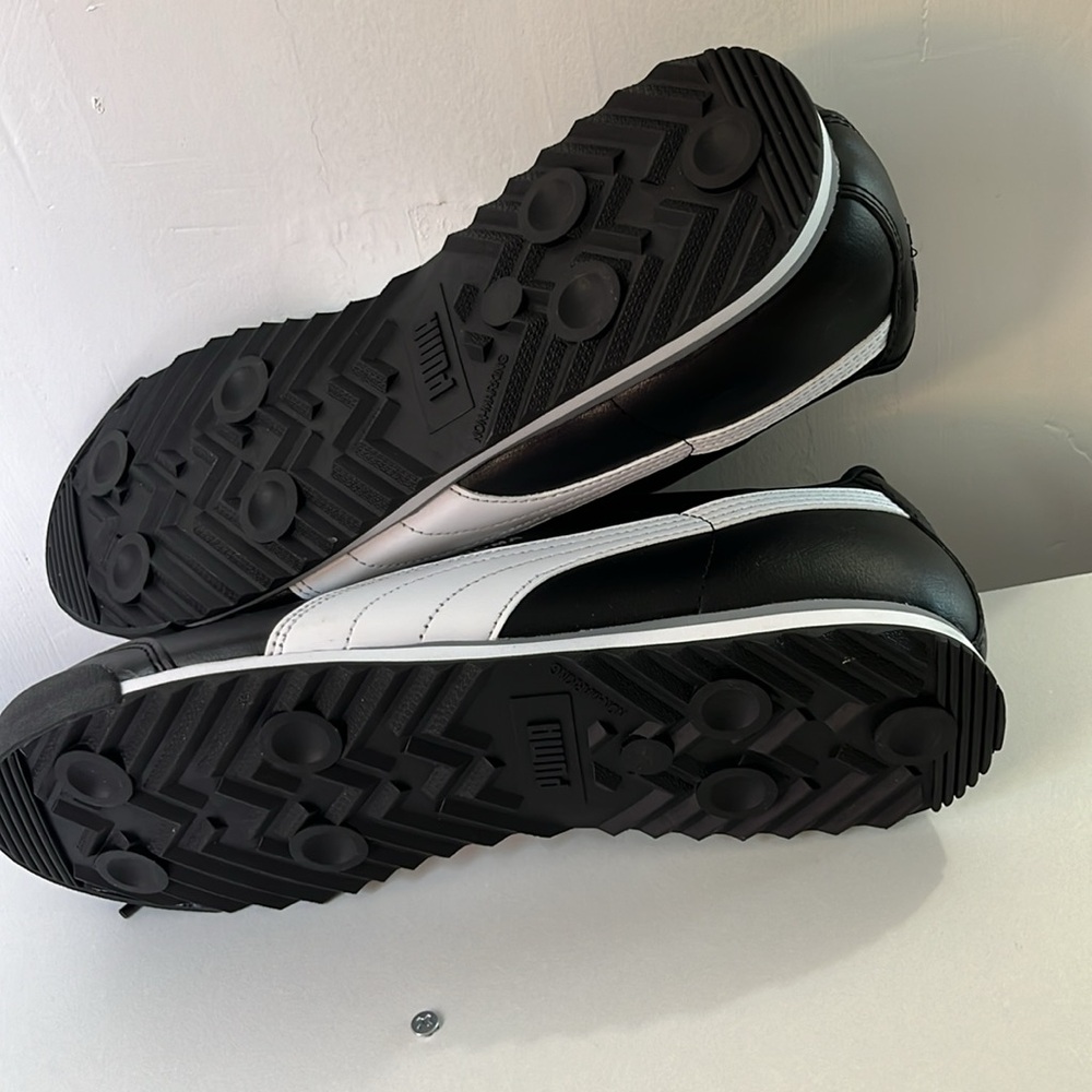 Brand new puma sneakers mens size 10 black and white lace up shoes - Picture 7 of 11